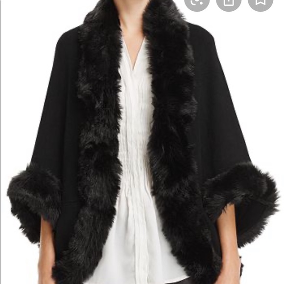 NWT Sioni Faux Fur Cape - Picture 3 of 9